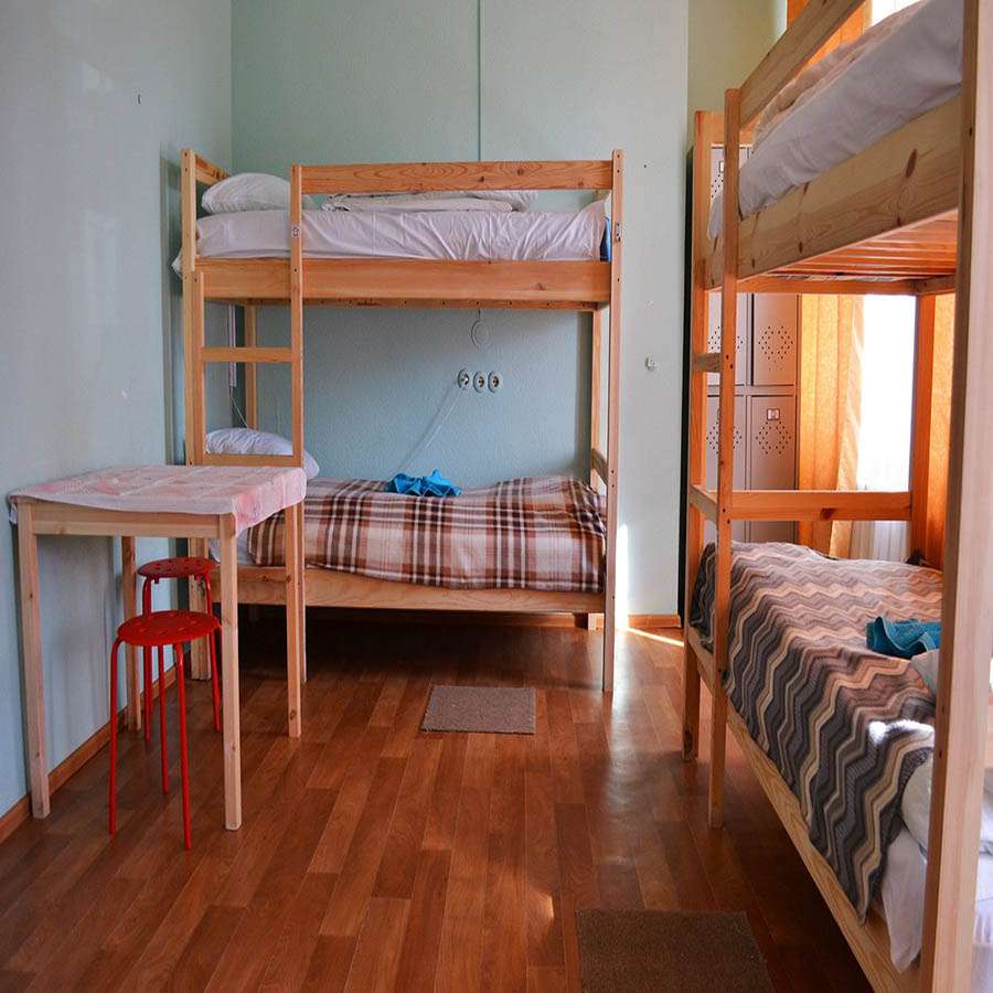 hostel 2
